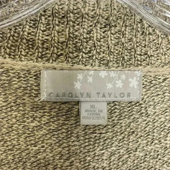 Carolyn Taylor Metallic Shimmer 1/4 Button Pullover Lightweight Knit Sweater - Picture 4 of 6